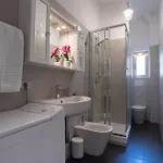 Veniero